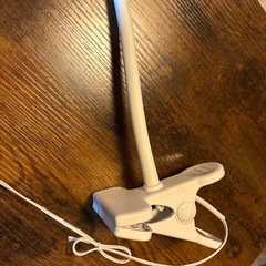 卓上ライト
の画像