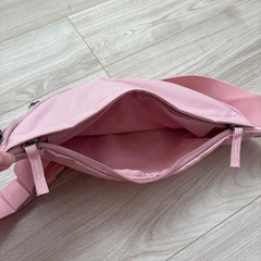 【未使用品‼️】NIKE   ボディーバックの画像