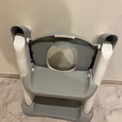 トイレトレーニング補助便座の画像