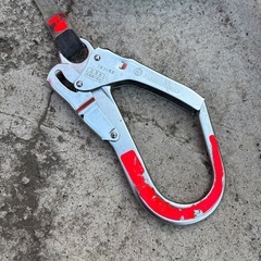 ベルト、安全帯、小物入れのセットです。の画像