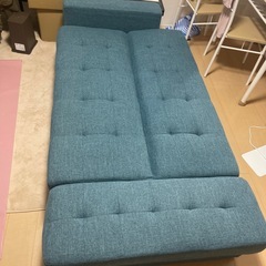 ベッド型ソファーの画像