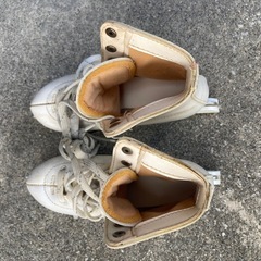 スケート靴　20センチの画像