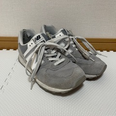 ニューバランス スニーカー レディース25cmの画像