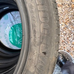 ノーマルタイヤの画像