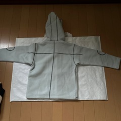 adidasフリースパーカー(120サイズ)の画像
