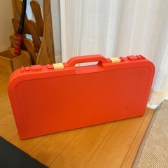 子供用　折りたたみテーブルの画像