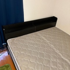 ダブルベッド フレーム･マットレス セット【使用期間短い】の画像