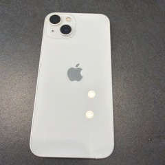 Apple iPhone 13 スターライト 本体　256GBの画像