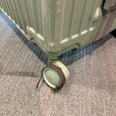 タイヤ破損の為お安くお譲りしますの画像