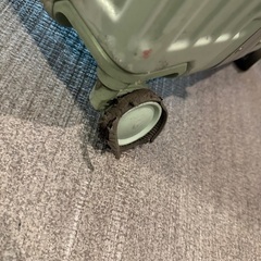 タイヤ破損の為お安くお譲りしますの画像