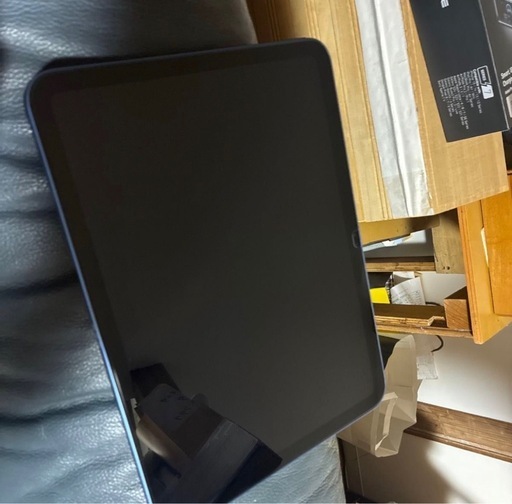 iPad  (A16)