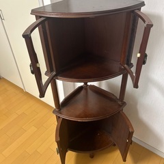 アンティーク家具の画像