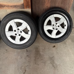 30プリウスアルミホイールタイヤ付の画像