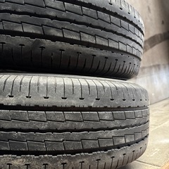 30プリウスアルミホイールタイヤ付の画像