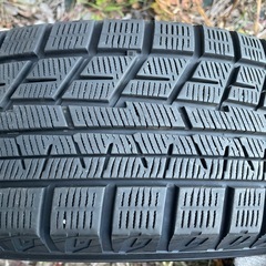 ヨコハマ　アイスガードiG60 195/65R1521年製
の画像