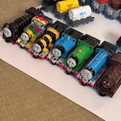 トミカ トーマスシリーズ 18台セット ミニカー 汽車の画像