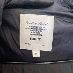 FIDELITY グレー ダウンジャケット Mの画像