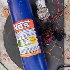 30プリウス エアサス 一式 の画像