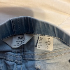 H&M ジェギンスの画像