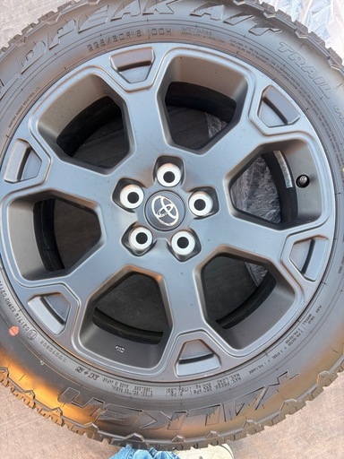 【RAV4 新車外し タイヤホイール4本セット】