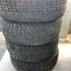 トヨタ用スタッドレスタイヤの画像