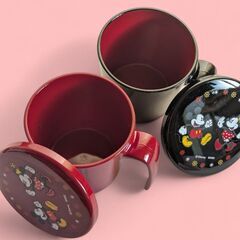 未使用★ディズニー　ミッキー＆ミニー　鹿野漆器　蓋付きペアマグカップ　電子レンジ、食洗機使用可の画像
