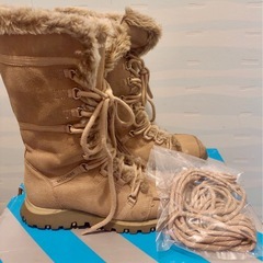 SKECHERS     ファーブーツの画像