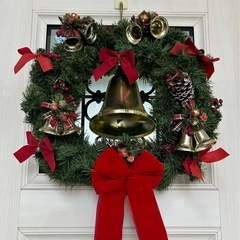 クリスマスツリー&リースの画像