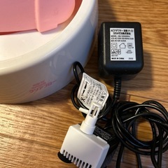 【引取り限定】ネコ用電動給水機の画像