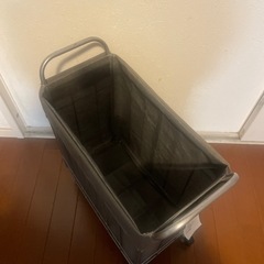 ランドリーボックスの画像