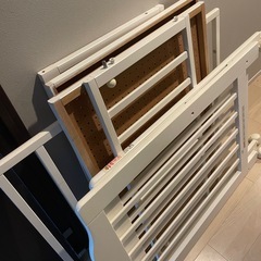 カトージ　ベビーベッド　白の画像