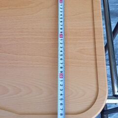 ベットテーブルの画像