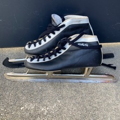 スケート靴　26センチの画像