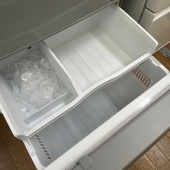 #60 年末大セール!! 3ドアをお手頃価格で!! Panasonic 2015年 321L NR-C32DM-S 右開き 自動製氷の画像