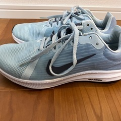 NIKE ナイキダウンシフター　ランニングシューズ　25の画像