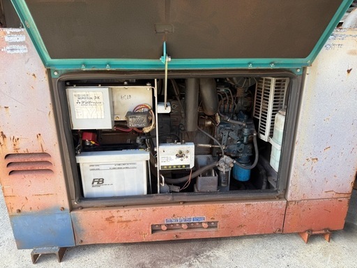 Denyo DLW-300ESW 防音型エンジン溶接・発電機 100V/200V 三相 2人同時用 ディーゼル 動作確認済