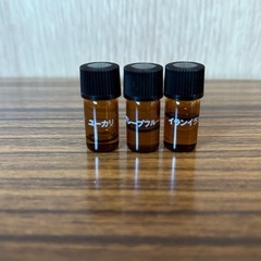 無印アロマディフューザー用オイル、おまけ付きの画像