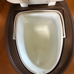 格安！早い者勝ち！臭いなし！まだまだ使えます！ポータブルトイレの画像