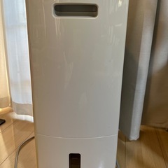 Panasonicナノイー除湿機の画像
