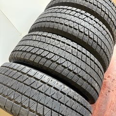 275/70/16冬DM-V3の画像