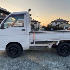 ダイハツ，ハイゼット トラックの画像