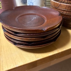 木製　食器の画像