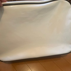 エナメルバックadidasの画像