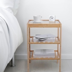 IKEA ベッドサイドテーブル　NESNA ネスナの画像