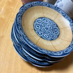 食器の画像