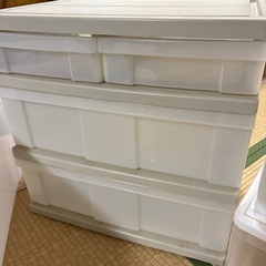 【受け渡し決定】収納ケース4点セットの画像