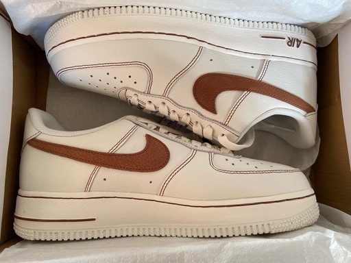 Nike Air Force 1 '07 LV8 25.5cm 新品未使用