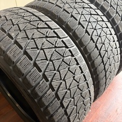 275/45/20冬DM-V2の画像