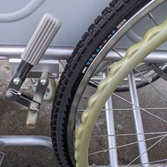 雪路自走用車椅子（040）の画像