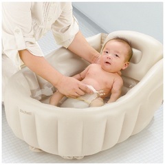 リッチェルベビーバスの画像